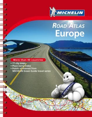 Cover for Europe Europa Atlas Routier Et Touristique Tourist And Motoring Atlas Strassen Und Reiseatlas Toeristische Wegenatlas Atlante Stradale E Turistico Atlas De Carreteras Y Tursticio Atlas Rodovirio E Turstico