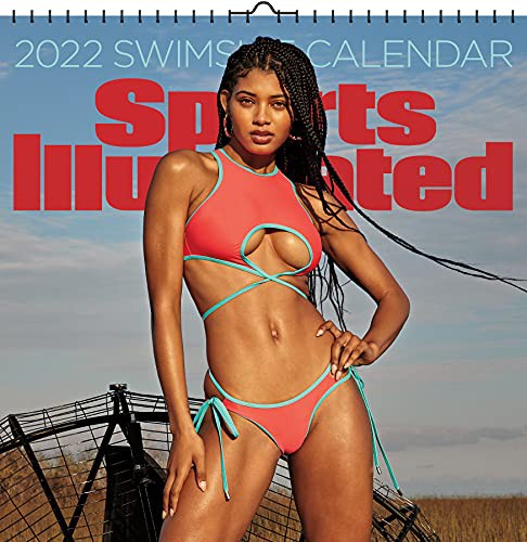 Cover for 2022 Sports Illustrated Swimsuit Deluxe Wall Calendar