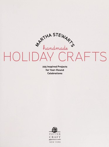 Cover for Martha Stewart's handmade holiday crafts