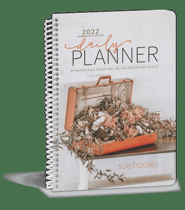 Cover for 2022 Homemaker's Friend Daily Planner