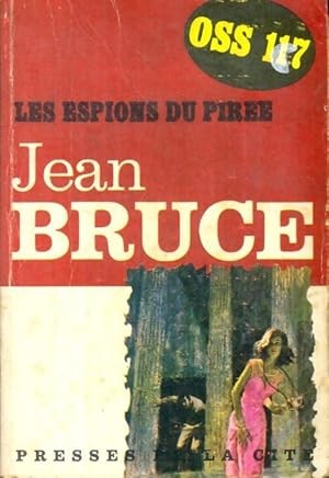 Cover for Les espions du Pirée