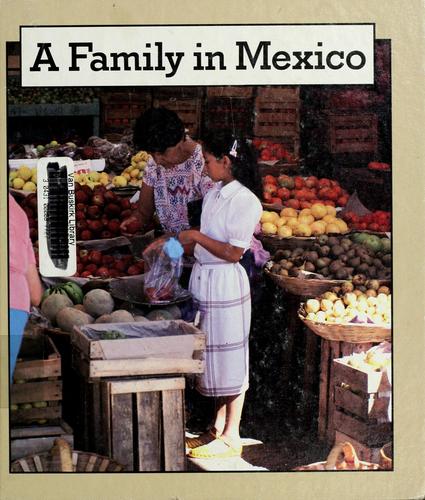 Cover for A family in Mexico