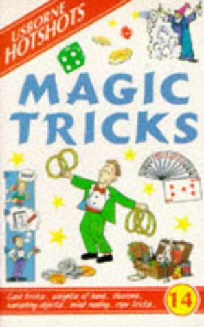 Cover for Usborne Hotshots Magic Tricks (Hotshots Series , No 14)