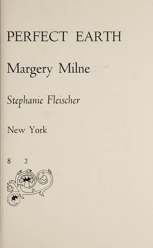 Cover for Dreams of a perfect earth