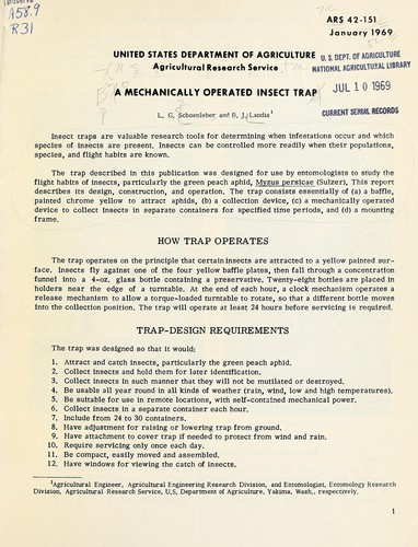 Cover for A mechanically operated insect trap