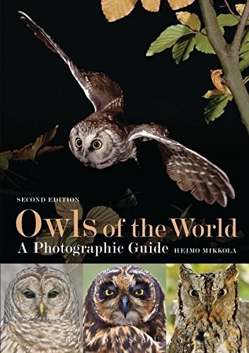 Cover for Owls of the World - A Photographic Guide