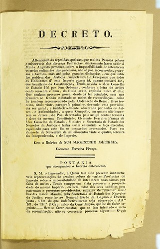 Cover for Decreto