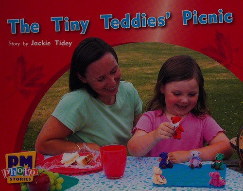 Cover for The tiny teddies' picnic