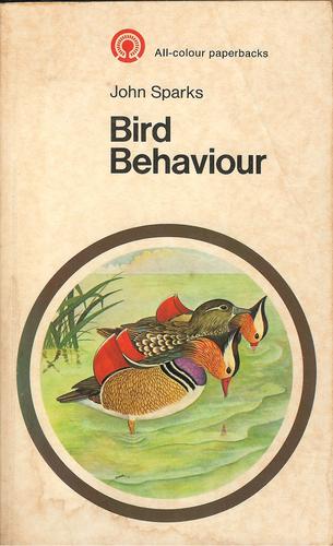 Cover for Bird behaviour