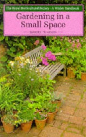 Cover for Gardening in a small space