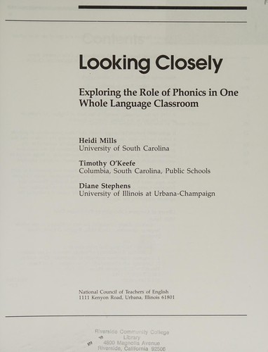 Cover for Looking closely