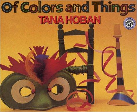 Cover for Of colors and things